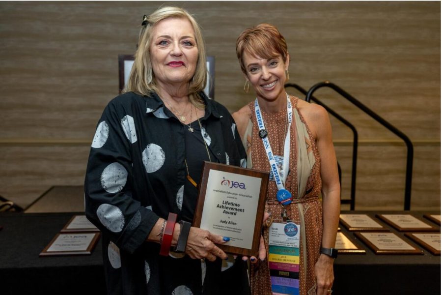 Judy Allen winning the Lifetime Achievement Award 