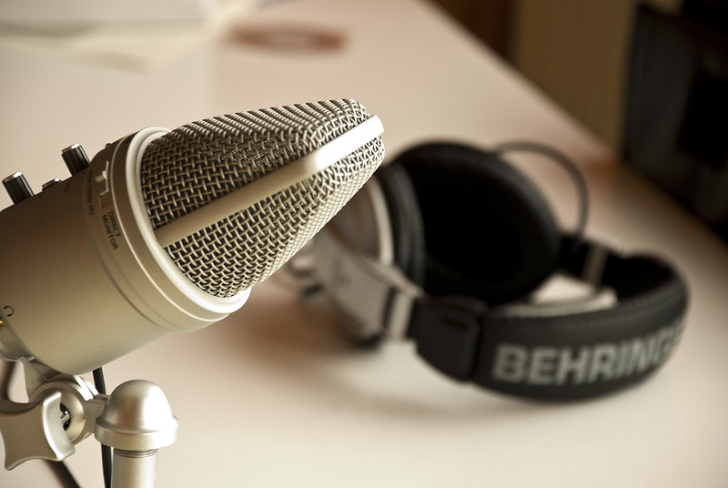 "My Podcast Set I" by brainblogger is licensed under CC BY 2.0