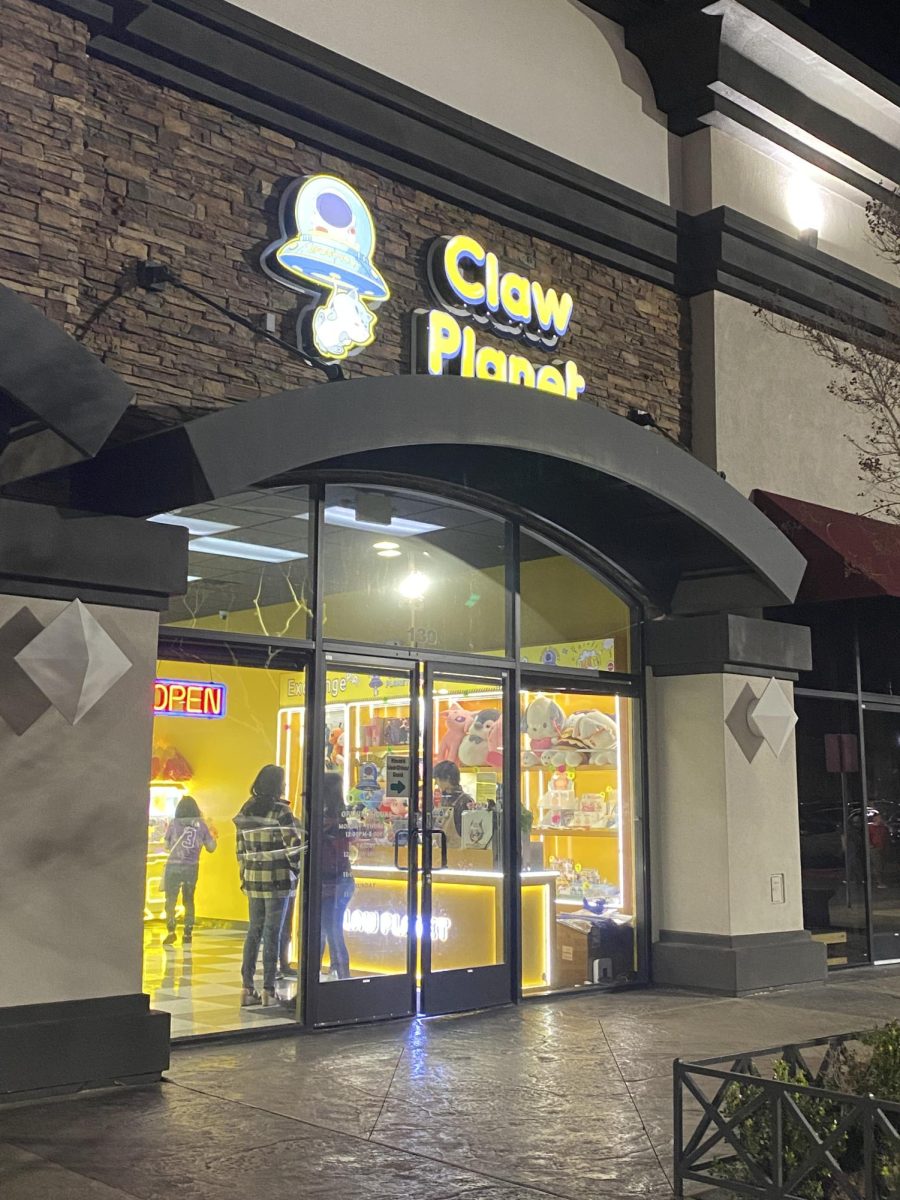 A Look Into Claw Planet