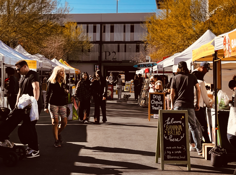 The Sunday Farmers Market at Las Vegas' UnCommons Plaza.